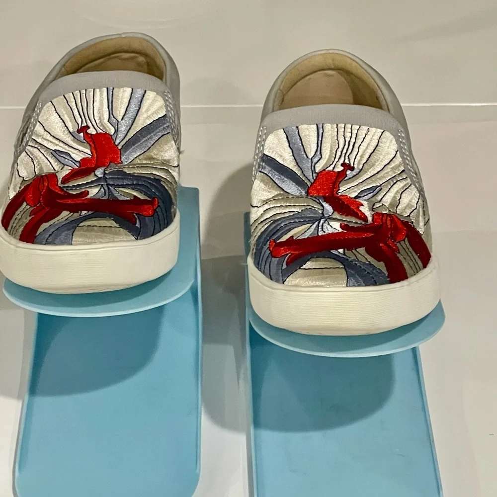 Naturalizer Light Blue Embroidered Sneakers - Picture 2 of 6